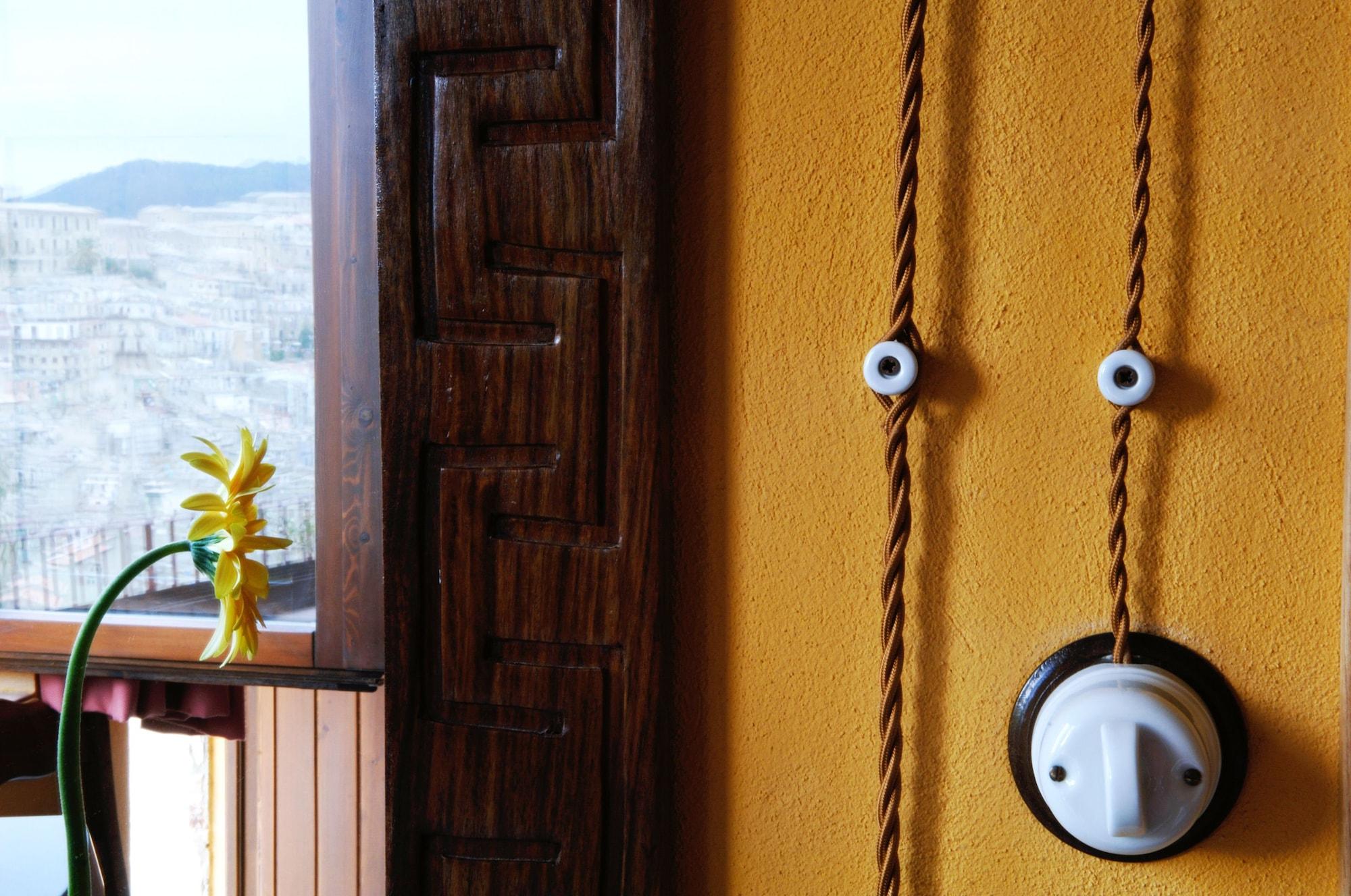 La Casa Sulla Collina D'Oro Bed and Breakfast Πιάτσα Αρμερίνα Εξωτερικό φωτογραφία
