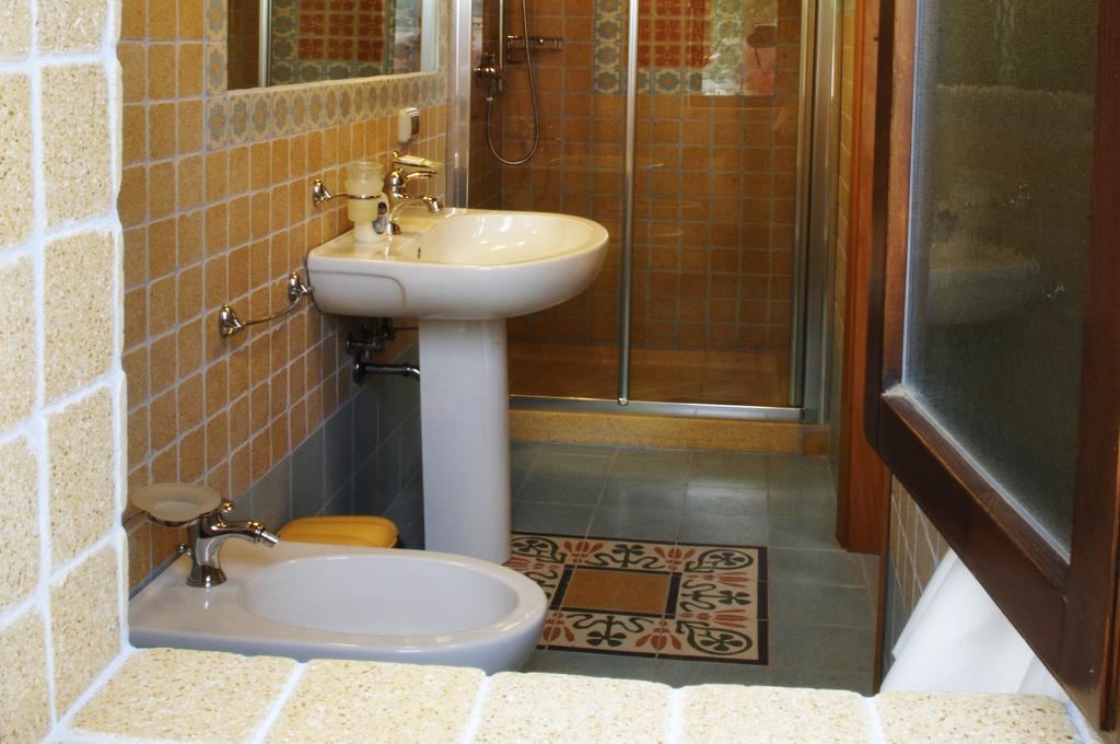 La Casa Sulla Collina D'Oro Bed and Breakfast Πιάτσα Αρμερίνα Εξωτερικό φωτογραφία