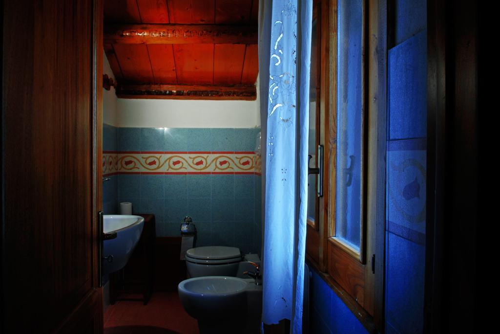 La Casa Sulla Collina D'Oro Bed and Breakfast Πιάτσα Αρμερίνα Εξωτερικό φωτογραφία