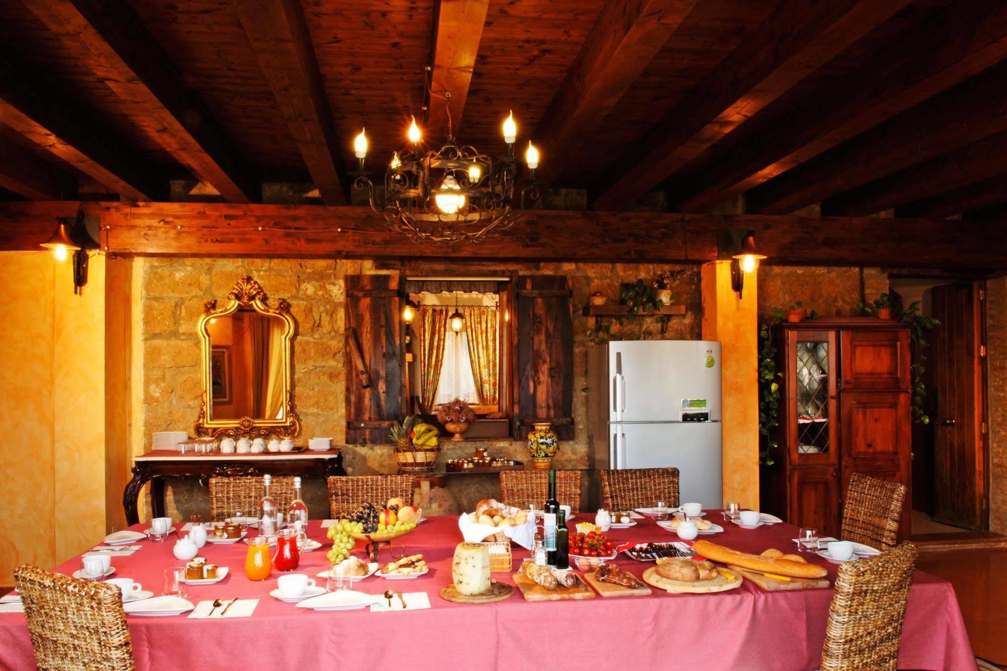 La Casa Sulla Collina D'Oro Bed and Breakfast Πιάτσα Αρμερίνα Εξωτερικό φωτογραφία